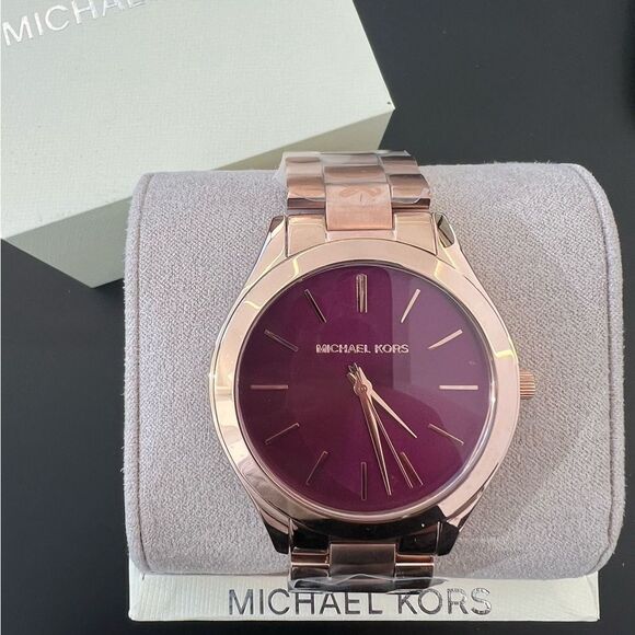 BNIB Michael Kors Rose Gold Watch with Deep Purple Face - Picture 5 of 7